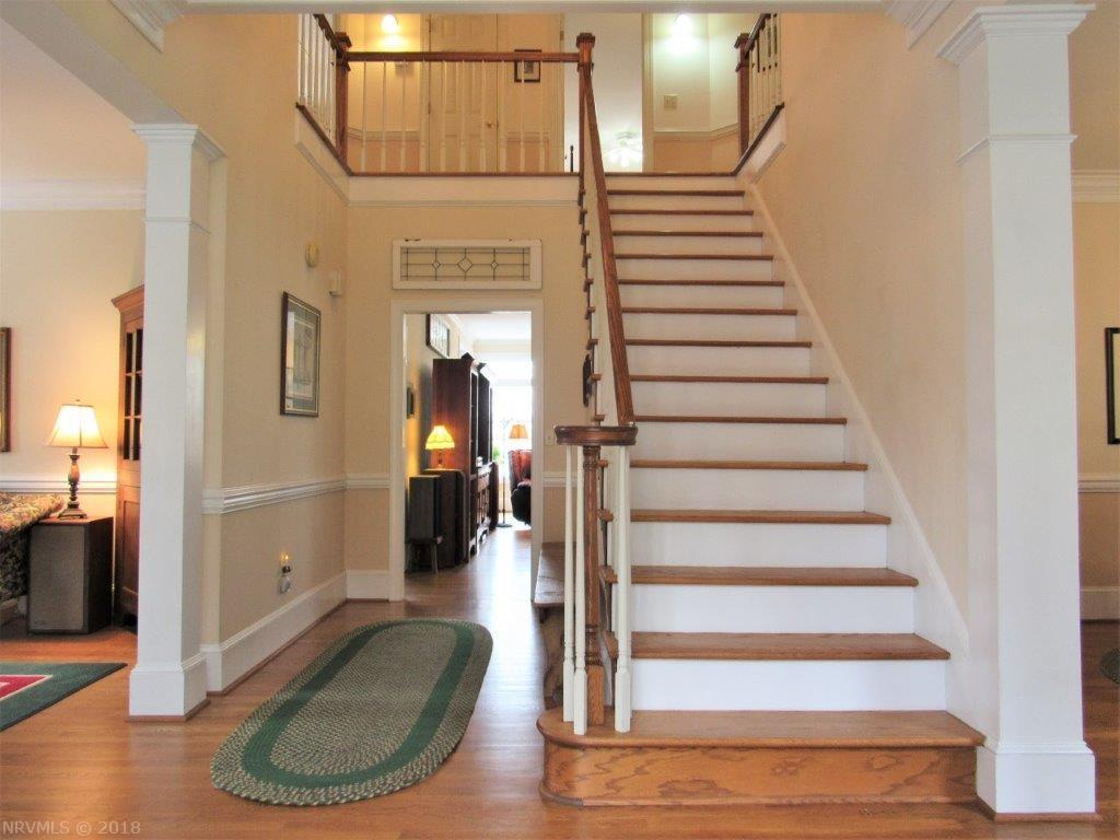 1450 Falcon Ridge Road Blacksburg, VA 24060 - Photo 11 of 66 Gallery Image 11