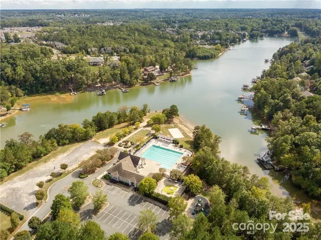 $425,000 | 235 Butterfly Place, Unit 199, Fort Mill, SC 29708