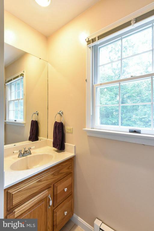 7107 Riley Road Warrenton, VA 20187 - Photo 18 of 29 Bath