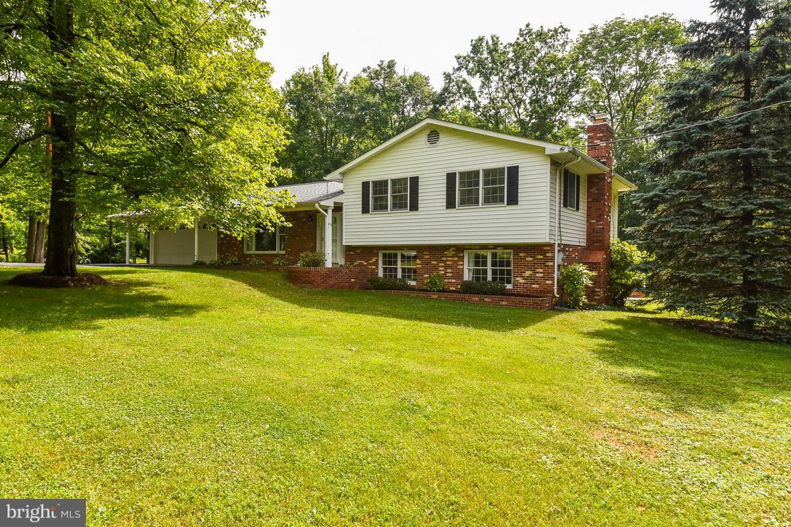 7107 Riley Road Warrenton, VA 20187 - Photo 3 of 29 Exterior (Front)