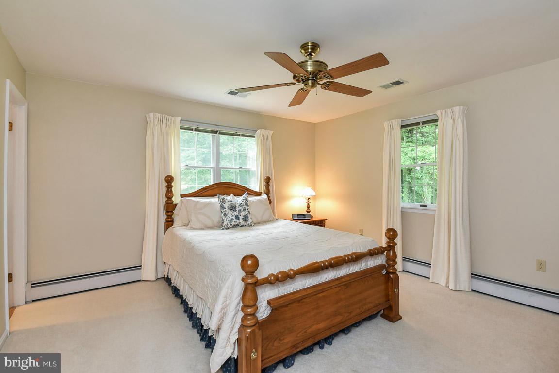 7107 Riley Road Warrenton, VA 20187 - Photo 21 of 29 Bedroom (Master)