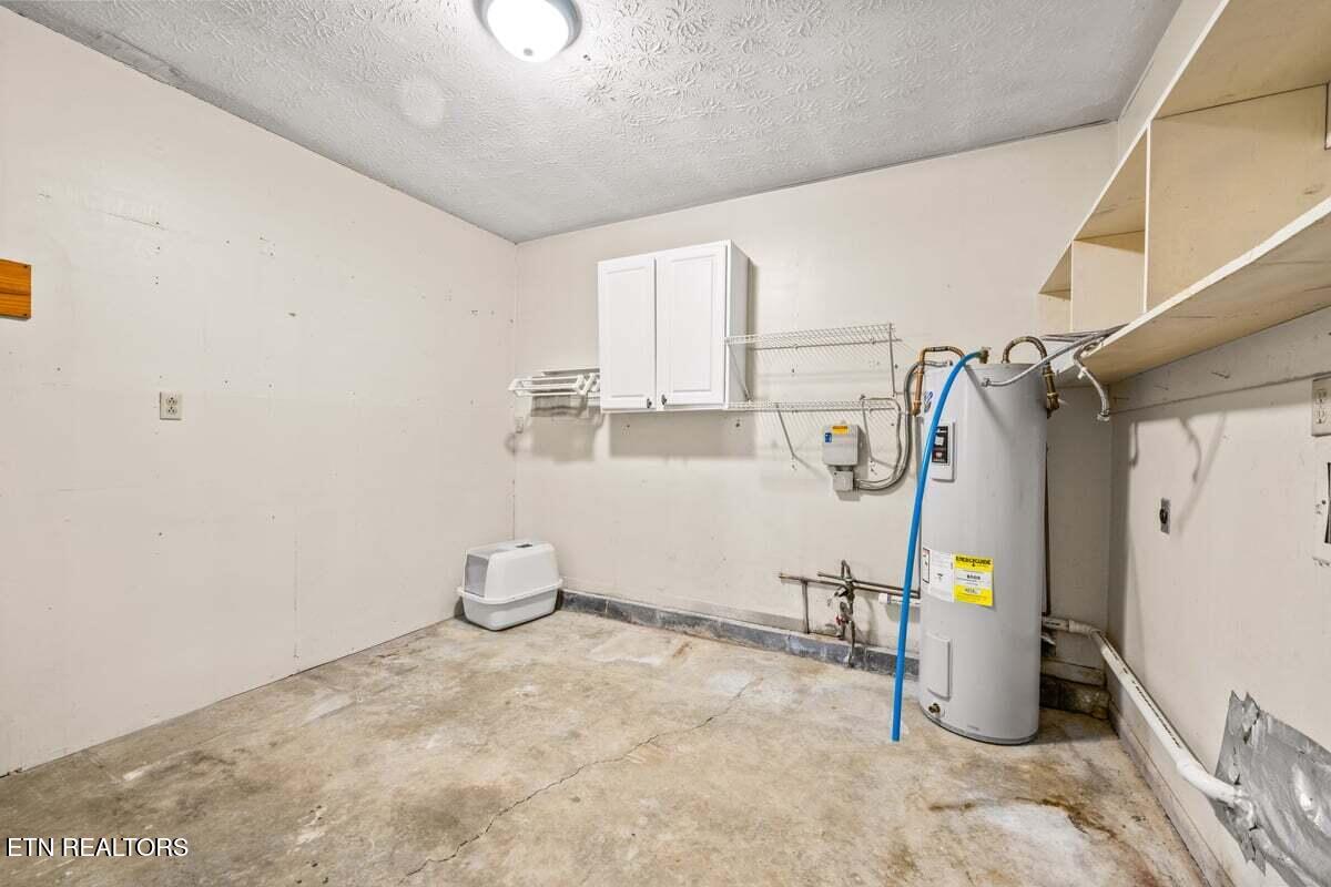 118 Big Valley Road Andersonville, TN 37705 - Photo 16 of 47 Utility Room