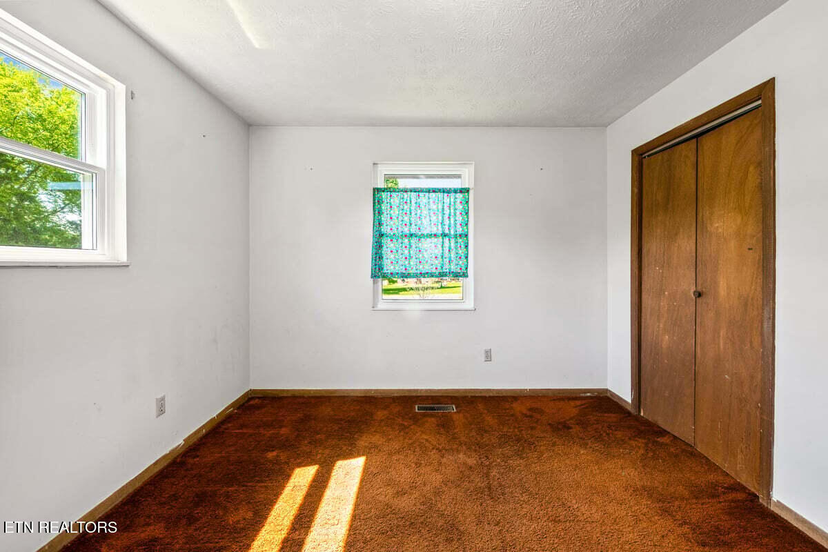 118 Big Valley Road Andersonville, TN 37705 - Photo 33 of 47 Bedroom 2