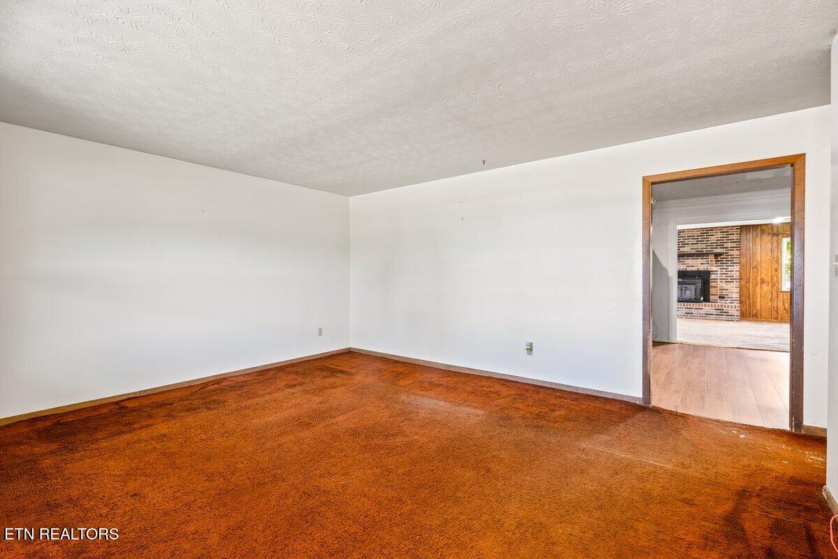 118 Big Valley Road Andersonville, TN 37705 - Photo 9 of 47 Living Room