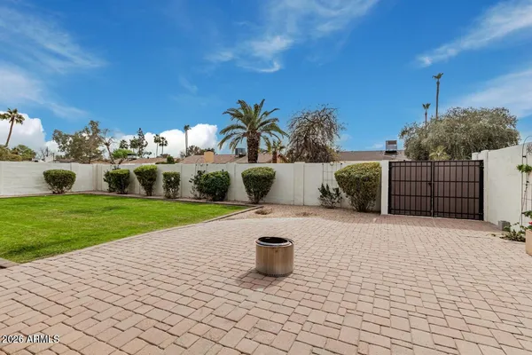 $2,500 | 2411 East Alameda Drive, Tempe, AZ 85282