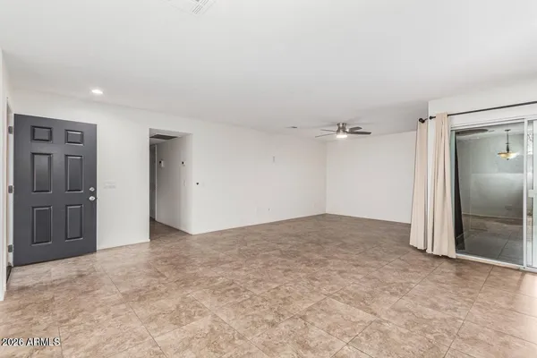 $2,500 | 2411 East Alameda Drive, Tempe, AZ 85282