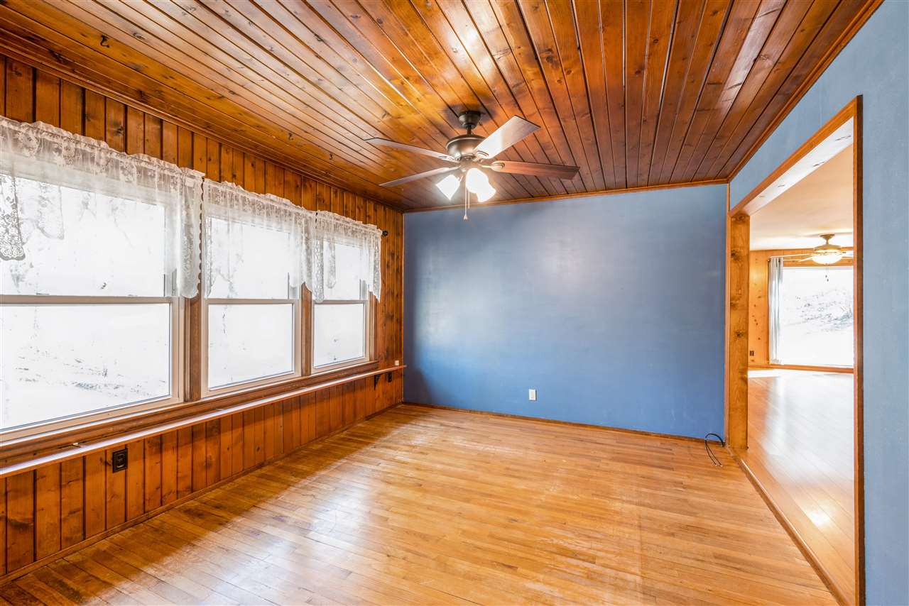 4981 Valley Farm Road Central City, IA 52214 - Photo 2 of 16 Gallery Image 2