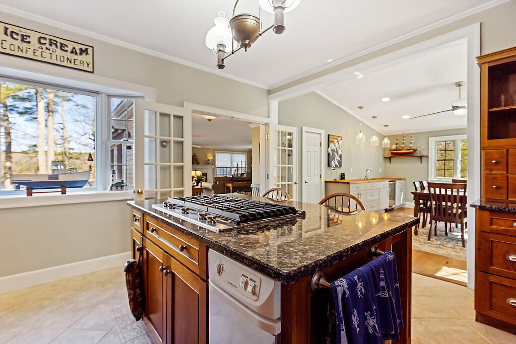 251 Cedar Grove Road Dresden, ME 04342 - Photo 12 of 75 15