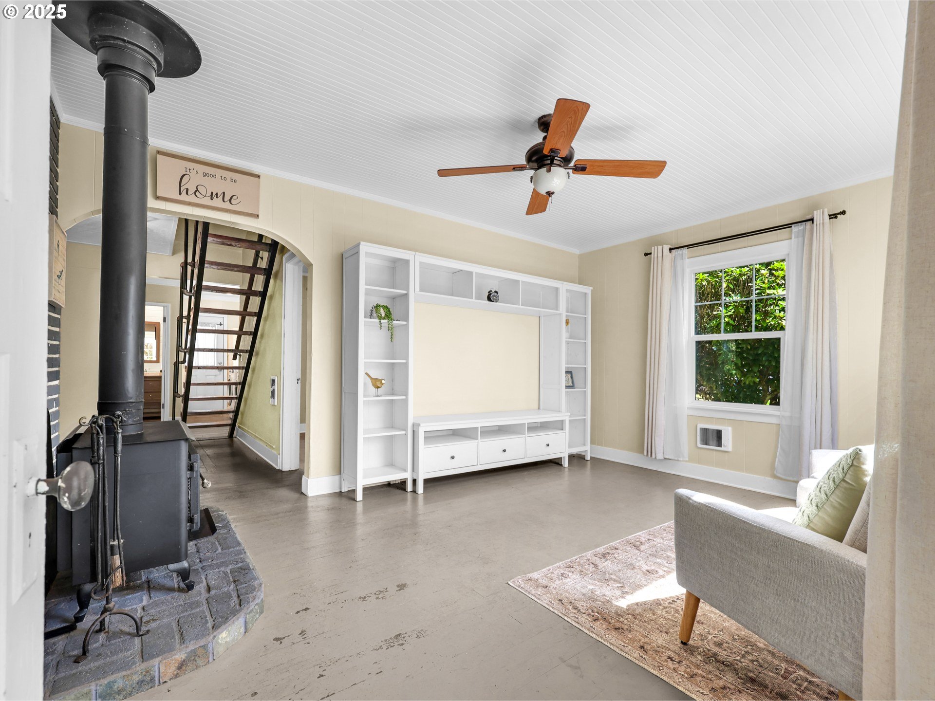 92938 Maritime Road Astoria, OR 97103 - Photo 5 of 30 Gallery Image 5