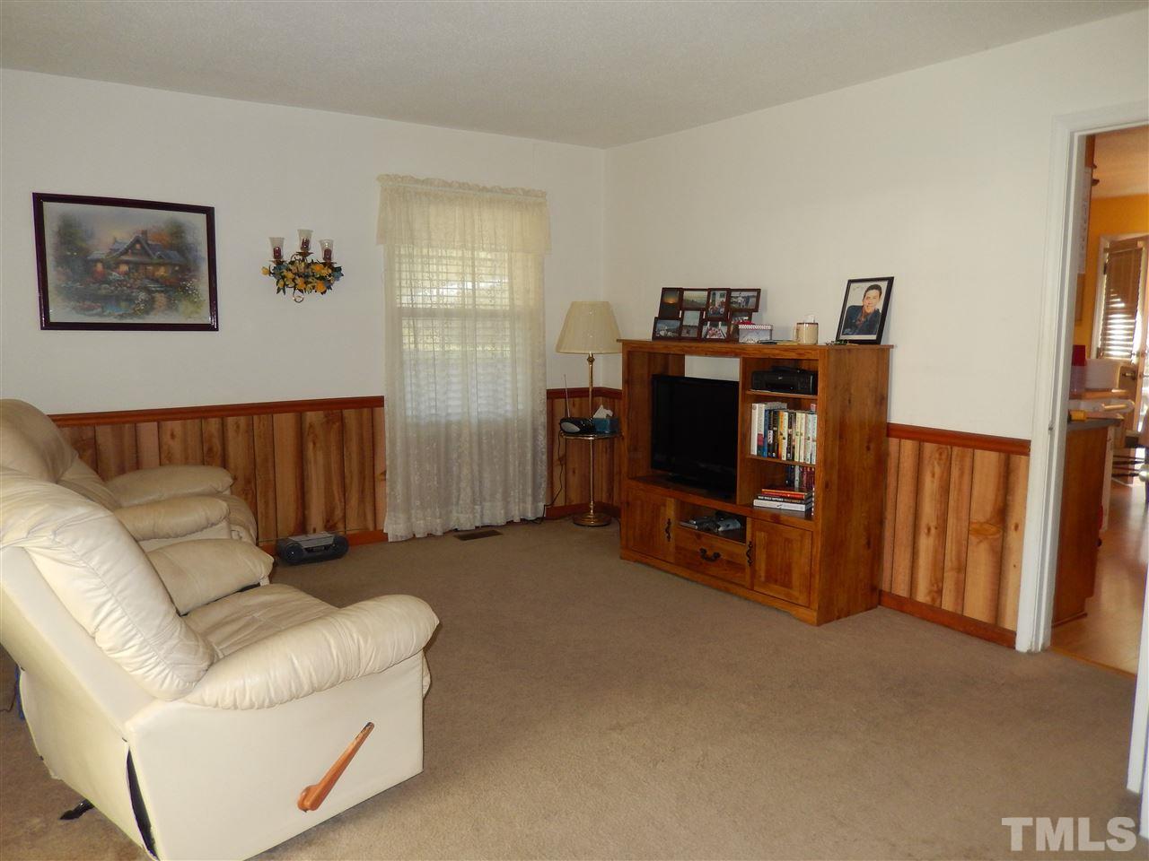 542 Pierce Road Garner, NC 27529 - Photo 2 of 11 Gallery Image 2