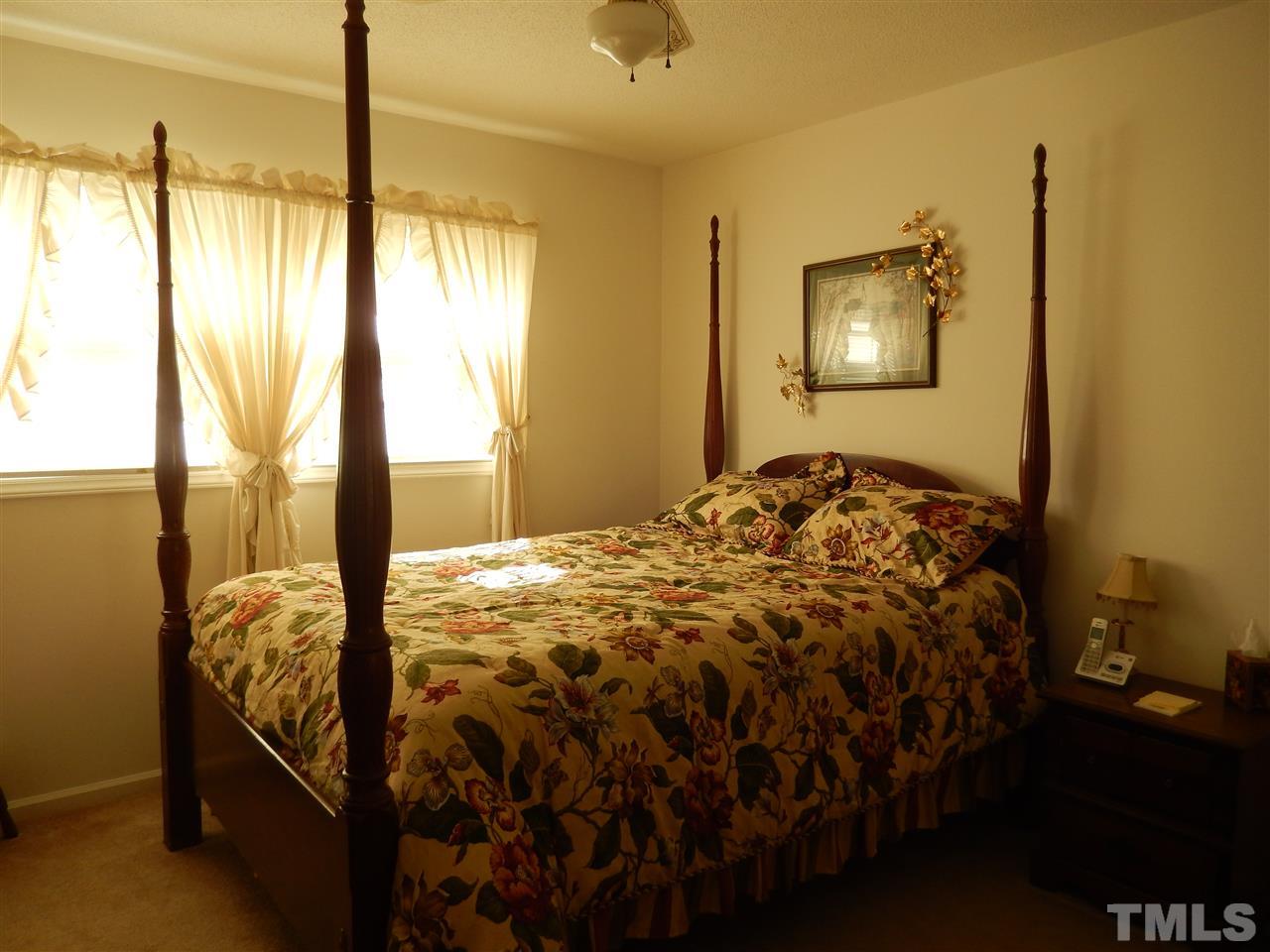 542 Pierce Road Garner, NC 27529 - Photo 5 of 11 Gallery Image 5