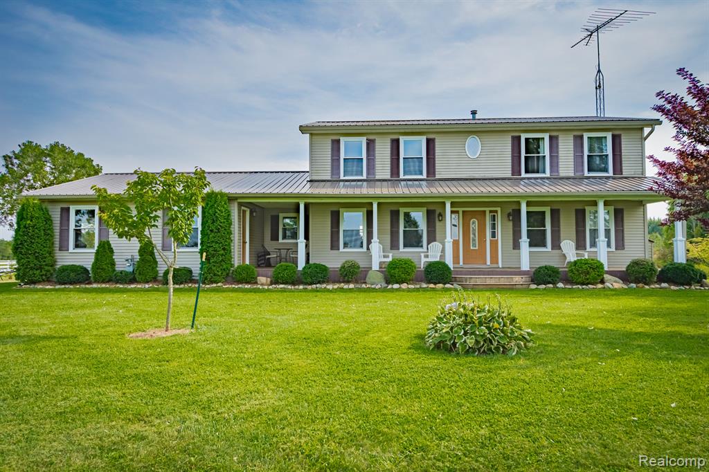 9429 Brandon Road Avoca, MI 48006 - Photo 1 of 44