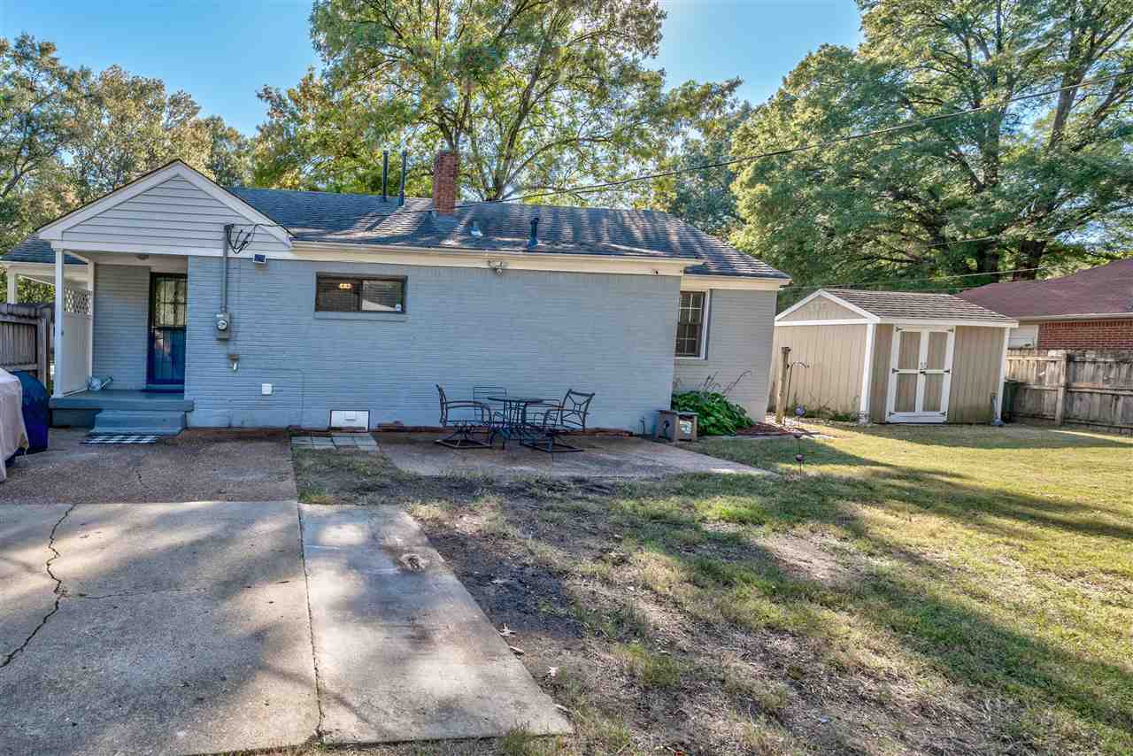 4680 Flamingo Road Memphis, TN 38117 - Photo 18 of 23 a view of a house with backyard