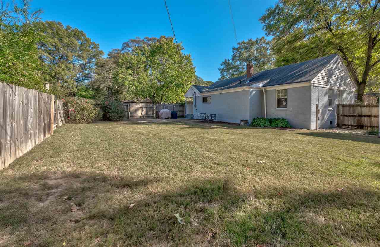 4680 Flamingo Road Memphis, TN 38117 - Photo 19 of 23 a view of a house with a yard
