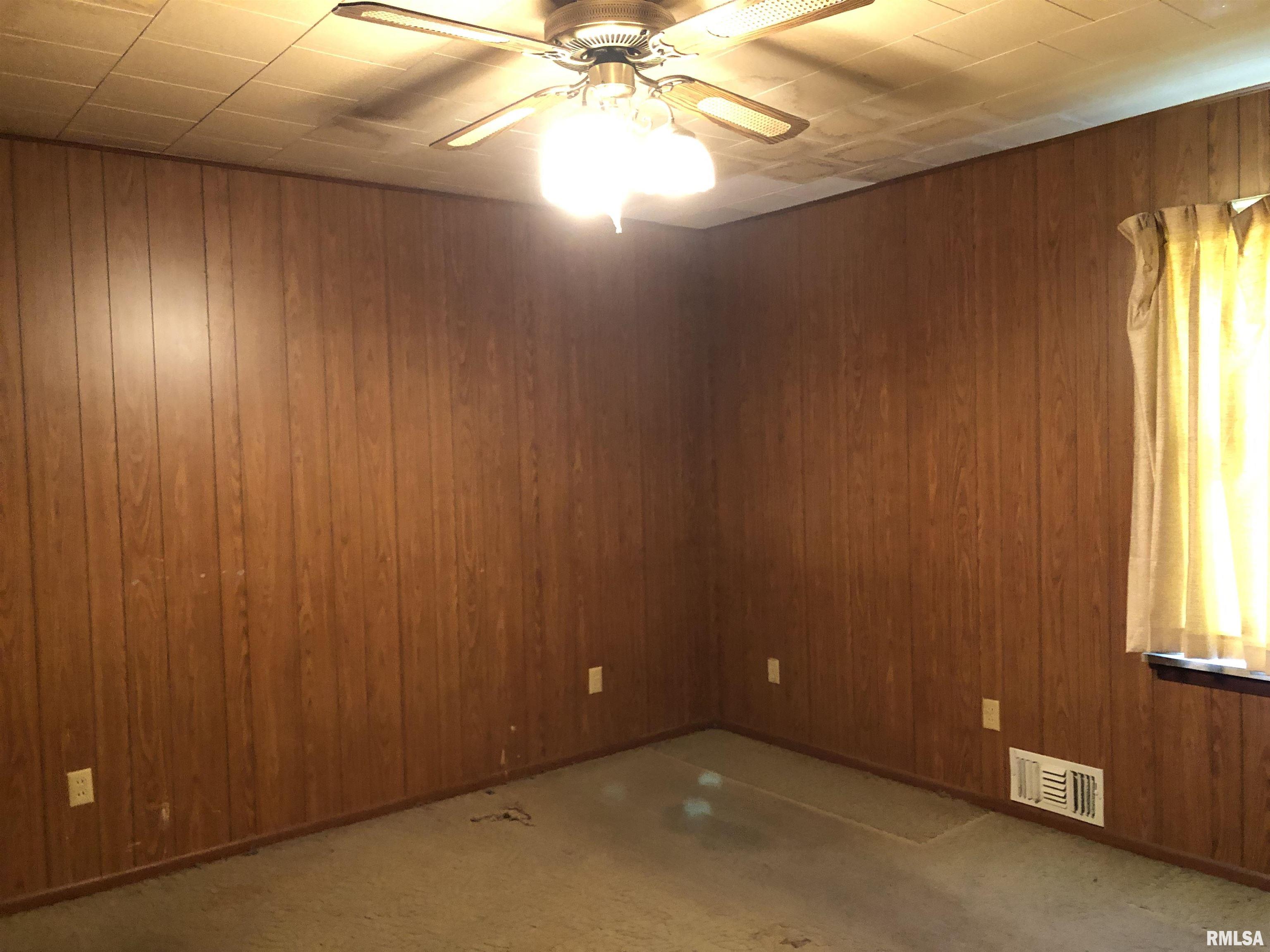 231 South Wheeler Avenue Springfield, IL 62703 - Photo 8 of 13