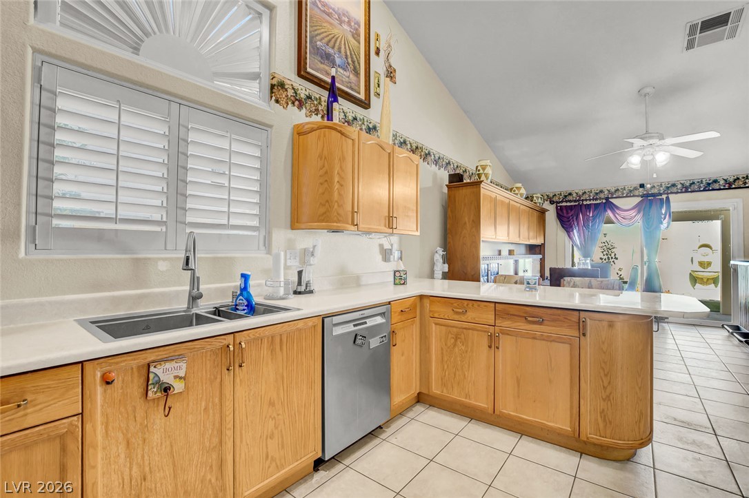 802 Rancho Coast Way Henderson, NV 89002 - Photo 20 of 66 Gallery Image 20