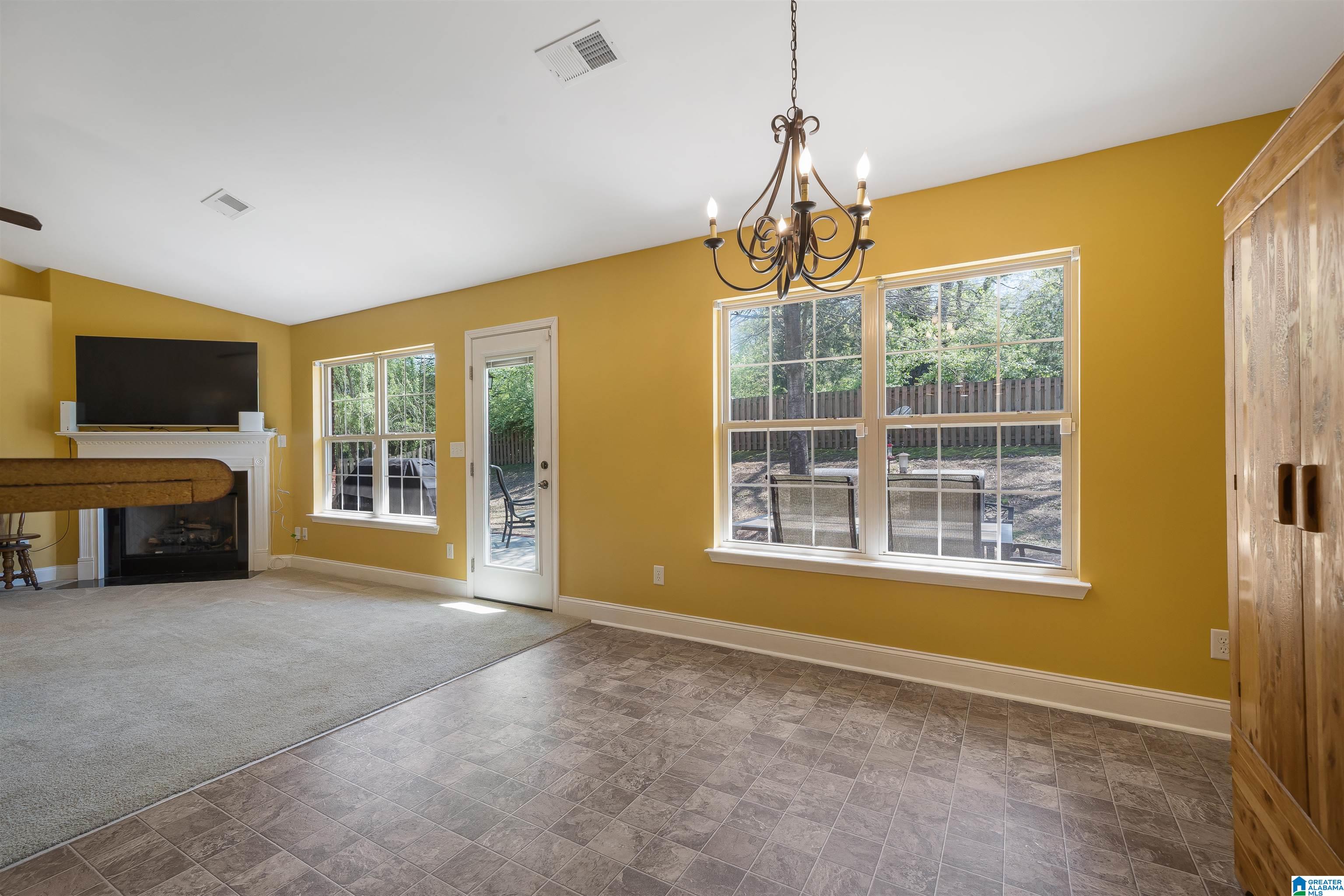 1177 Silver Creek Lane Alabaster, AL 35007 - Photo 12 of 50