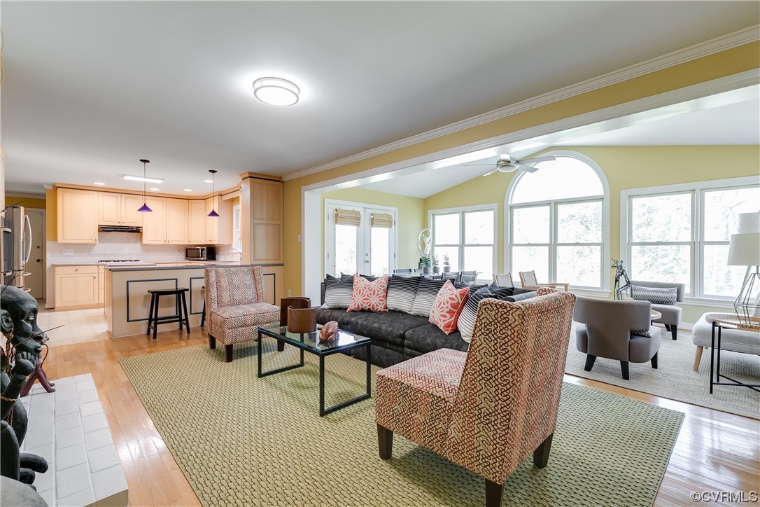 3920 Kenmore Road Richmond, VA 23225 - Photo 8 of 32 Amazing open concept kitchen/ family rm