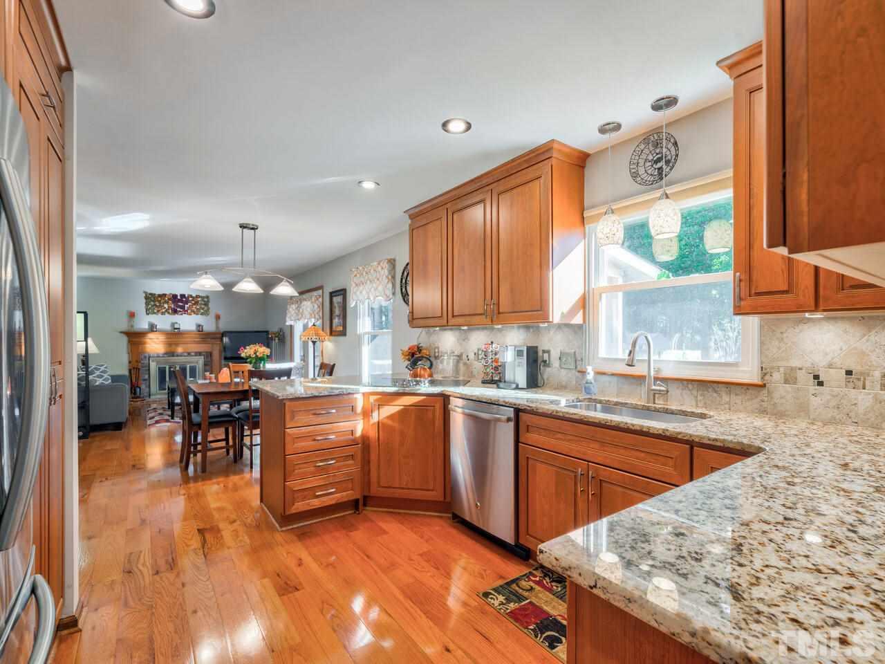 5407 Lacy Road Durham, NC 27713 - Photo 11 of 30 Gallery Image 11