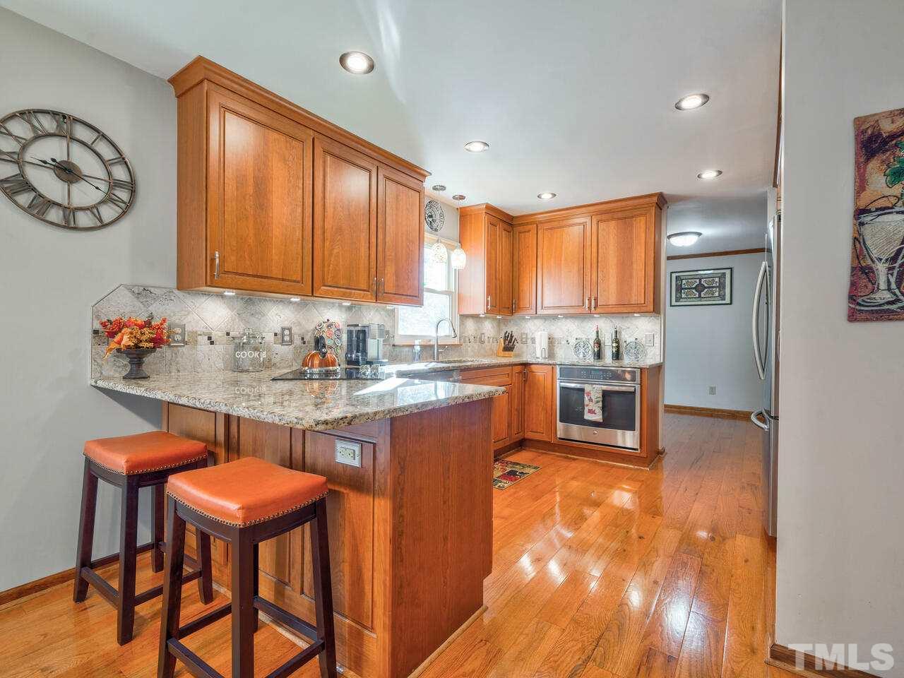 5407 Lacy Road Durham, NC 27713 - Photo 8 of 30 Gallery Image 8