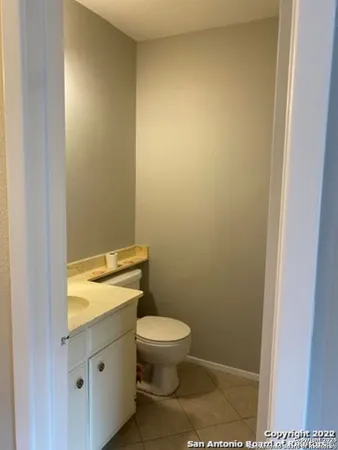 $1,600 | 5010 Arbor Ridge Drive, San Antonio, TX 78228