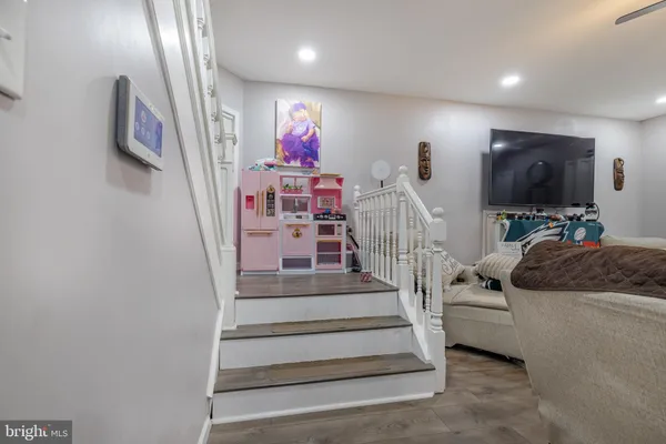 a view of entryway