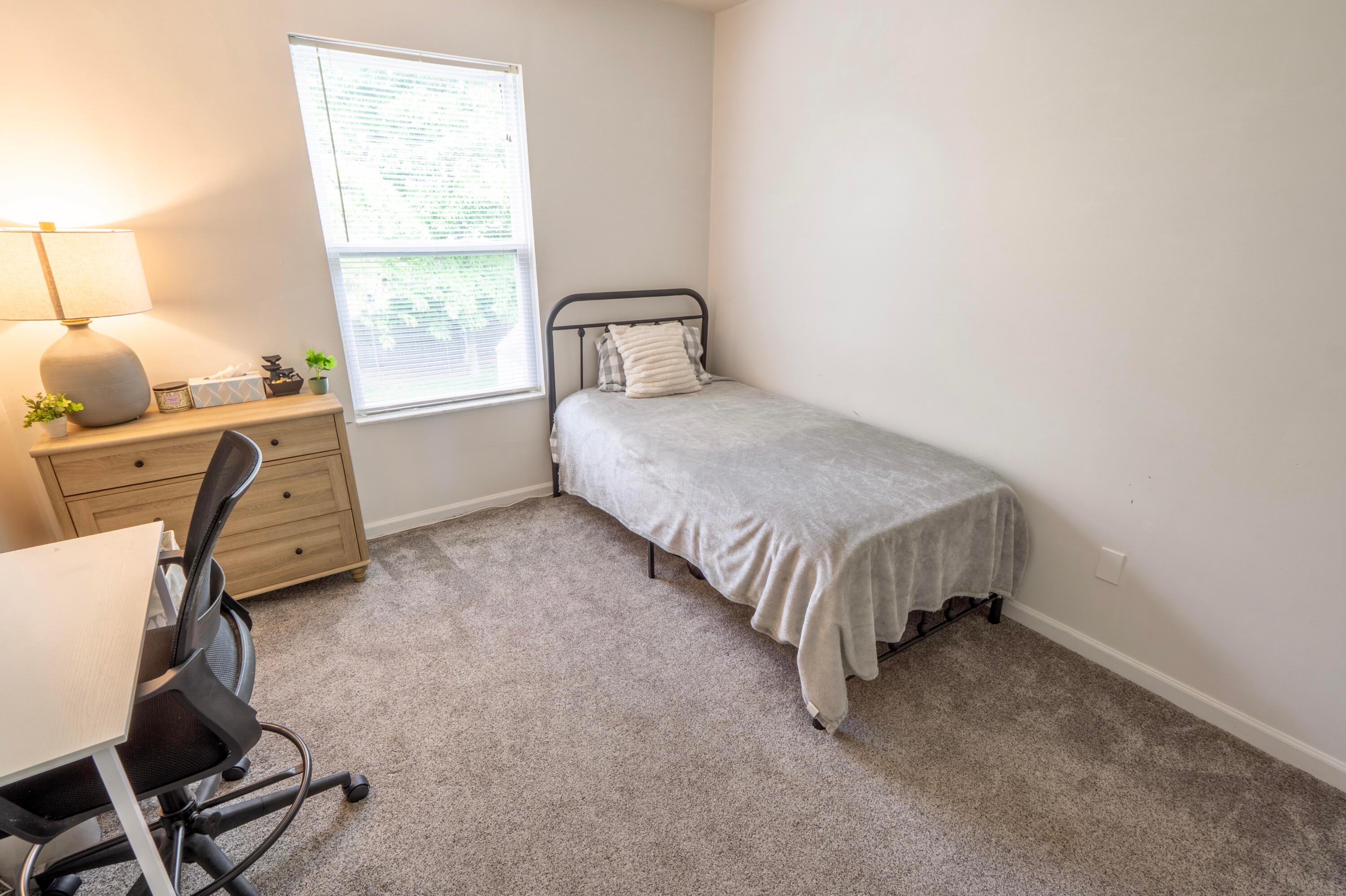 160 Kettering Bend Delaware, OH 43015 - Photo 27 of 49 Carpet in the upstairs is 2 years new!