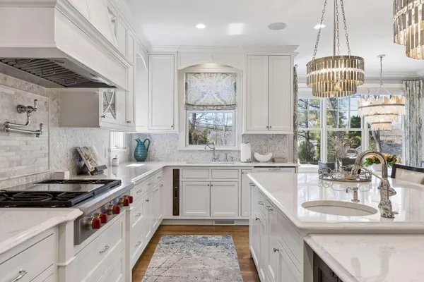 $3,390,000 | 5228 Halifax Avenue South, Edina, MN 55424