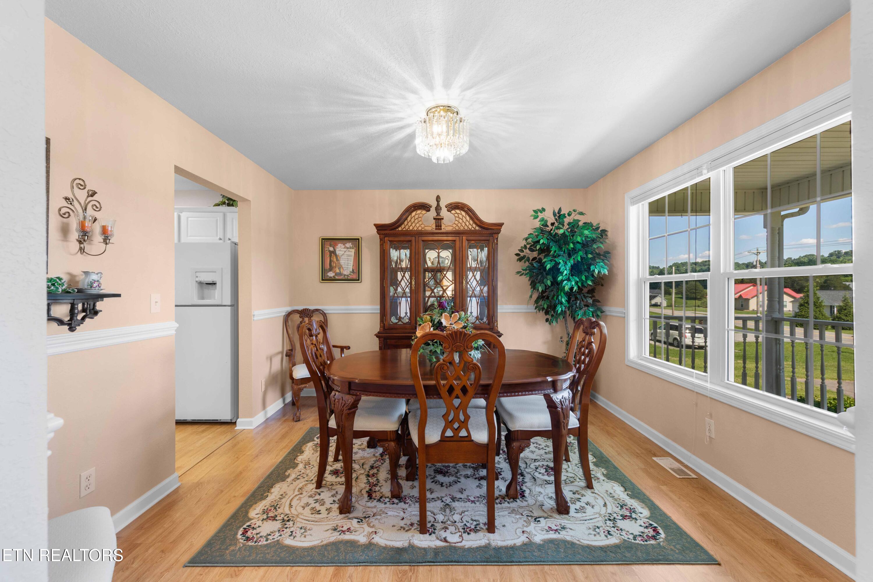 1354 Towe String Road Jacksboro, TN 37757 - Photo 13 of 37 030A2720