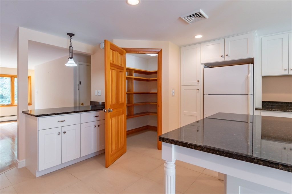 121 Page Road Bedford, MA 01730 - Photo 12 of 39 Gallery Image 12