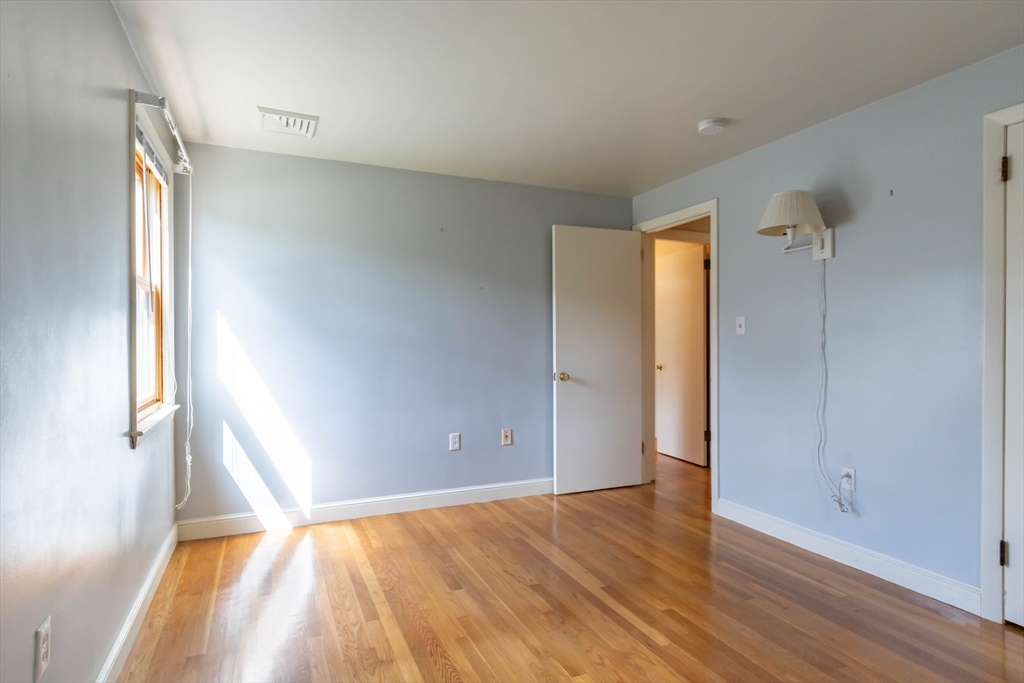 121 Page Road Bedford, MA 01730 - Photo 27 of 39 Gallery Image 27