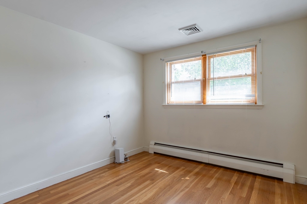 121 Page Road Bedford, MA 01730 - Photo 28 of 39 Gallery Image 28