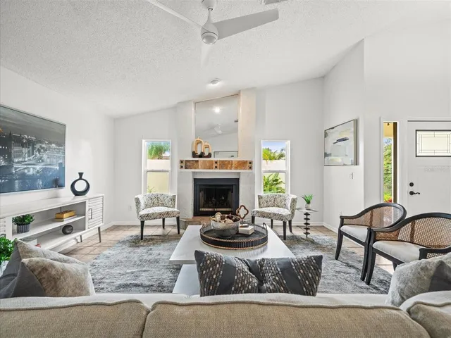 $610,000 | 13512 Sobrado Drive, Tampa, FL 33624