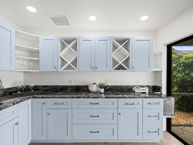 $610,000 | 13512 Sobrado Drive, Tampa, FL 33624