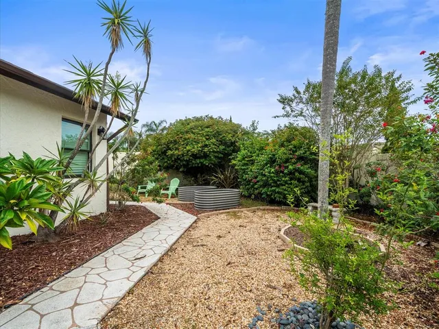 $610,000 | 13512 Sobrado Drive, Tampa, FL 33624