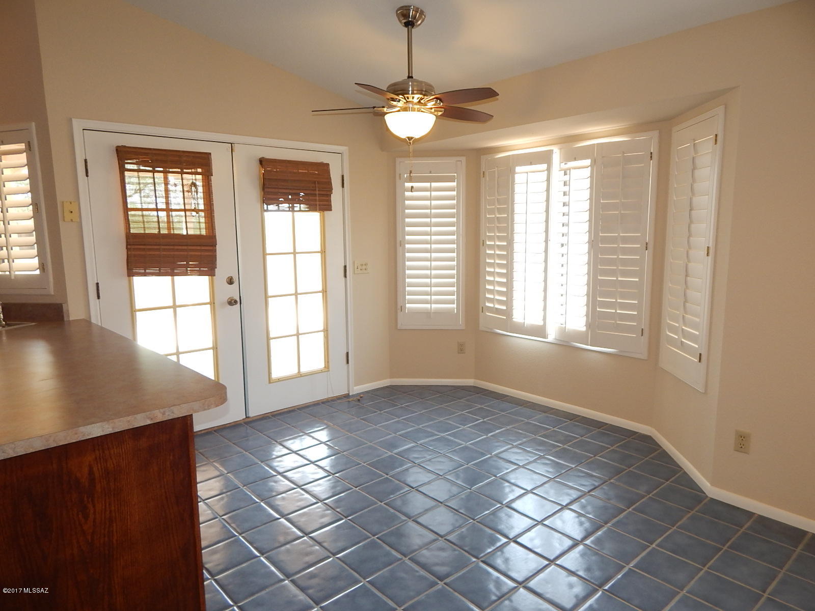 4720 West Hardy Road Tucson, AZ 85742 - Photo 7 of 25