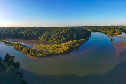 $965,000 | 318 Sandy Springs Circle, Unit 220, Sandy Springs, GA 30328