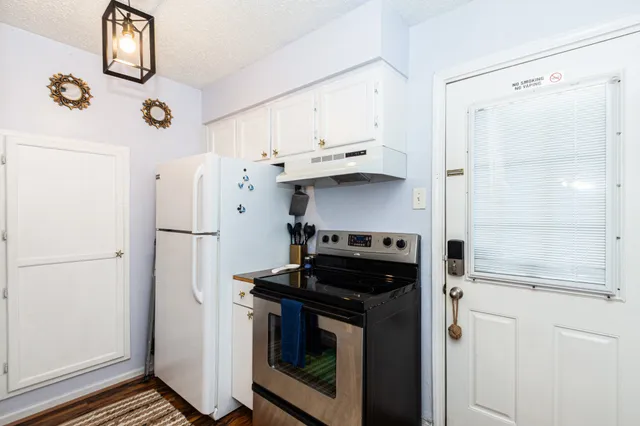 $144,900 | 3535 NASA Road 1, Unit 13, Seabrook, TX 77586