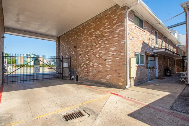 $144,900 | 3535 NASA Road 1, Unit 13, Seabrook, TX 77586