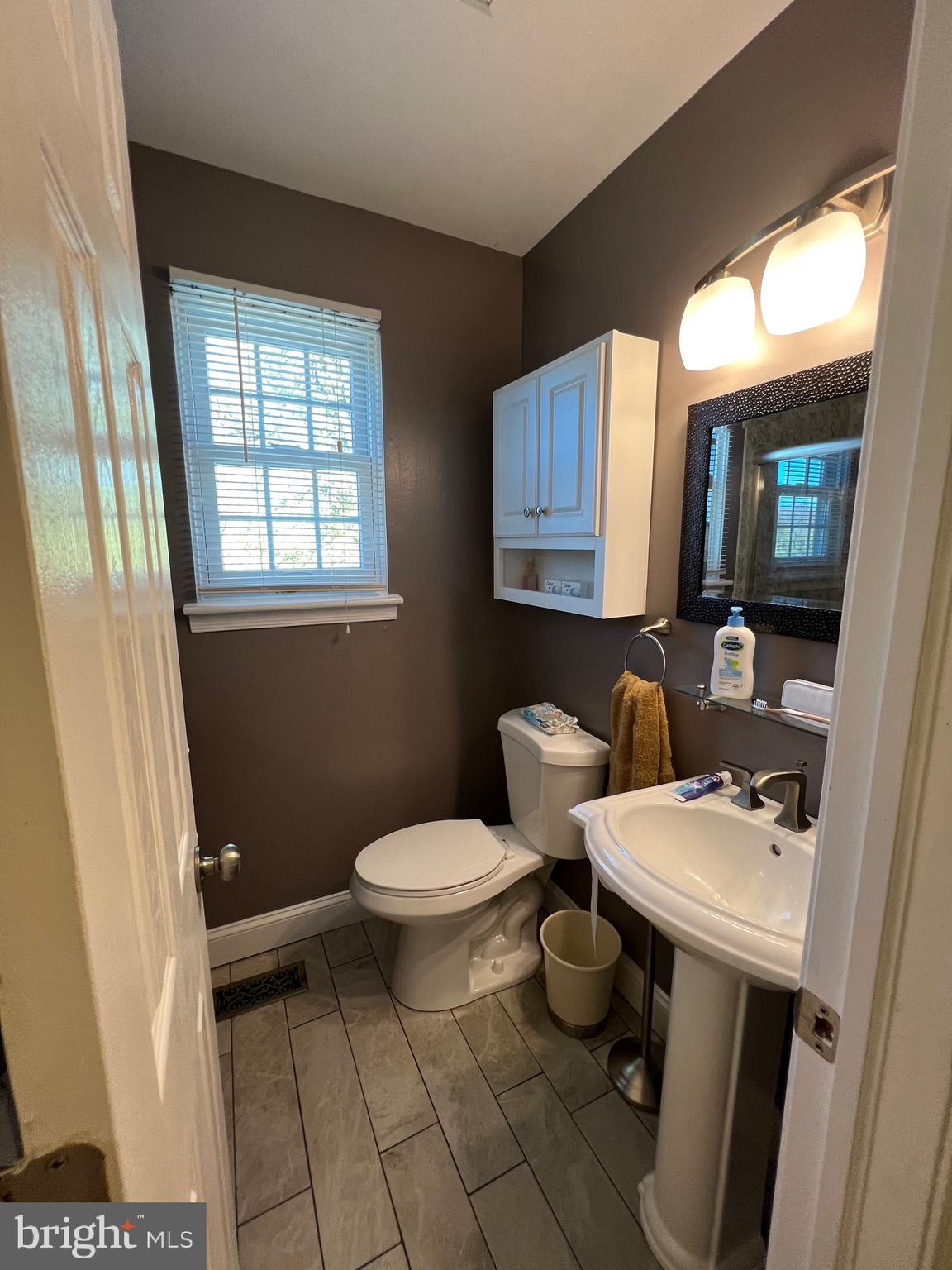 46 Farmhouse Road Sicklerville, NJ 08081 - Photo 16 of 28