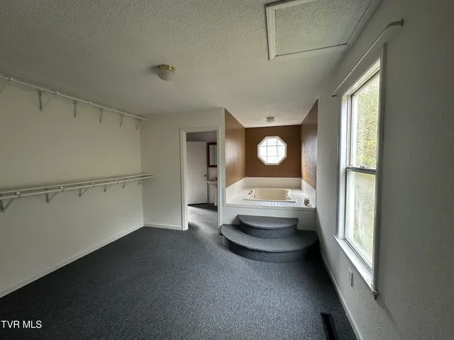 $160,000 | 11511 Meade Fork Road, Pound, VA 24279