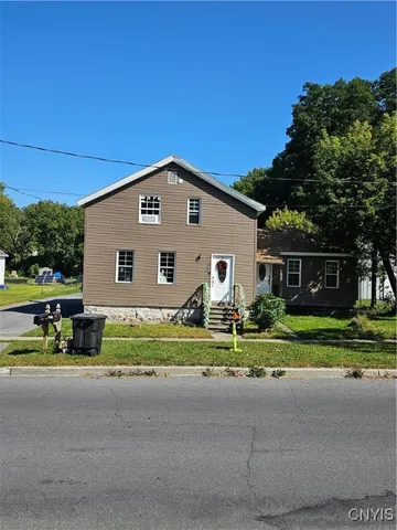 $1,100 | 541 Water Street, Unit 543, Watertown, NY 13601
