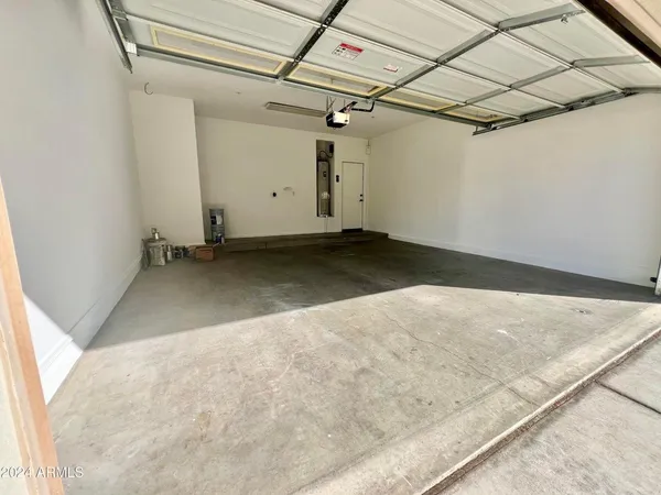 $2,090 | 2771 South Pewter Drive, Unit 103, Gilbert, AZ 85295