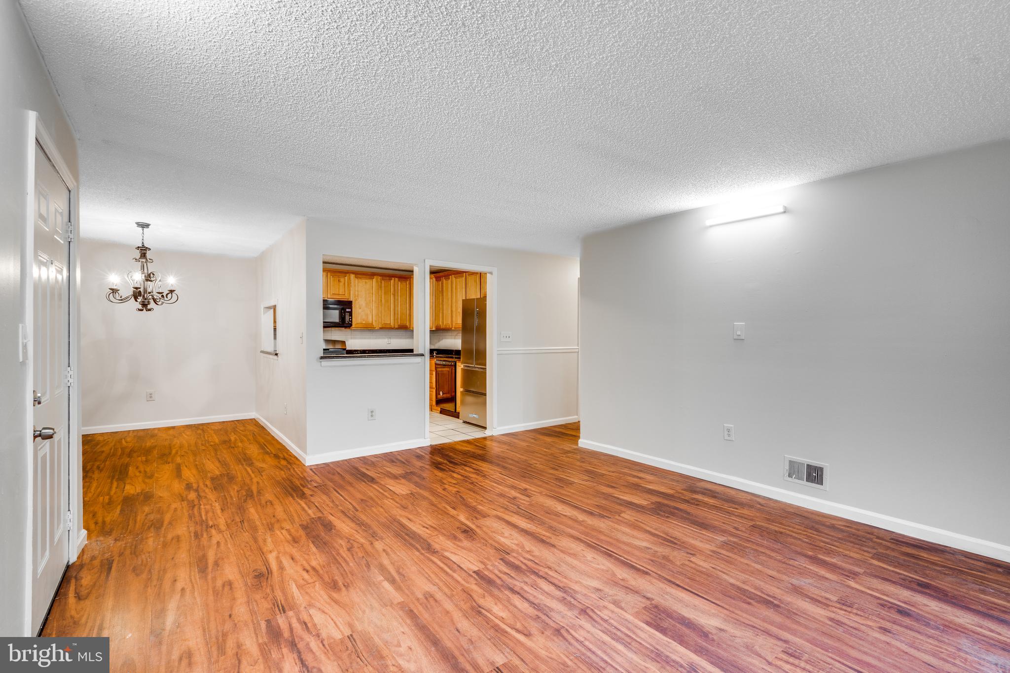 38 Holly Court Hamilton, NJ 08619 - Photo 13 of 19