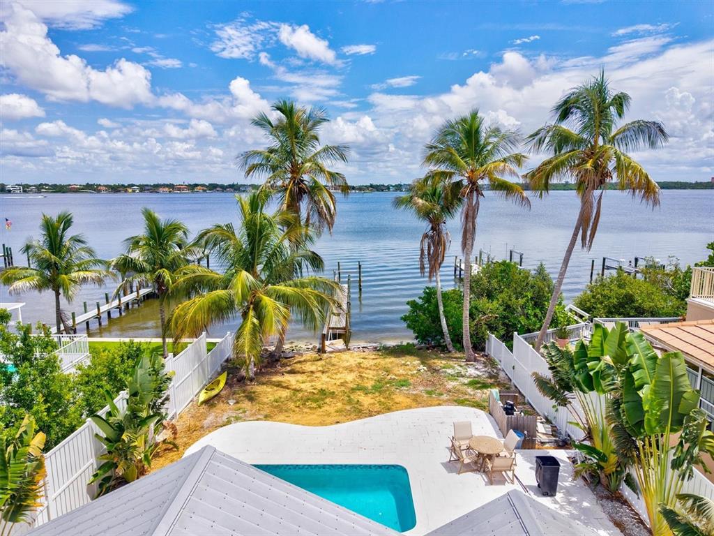 8009 Midnight Pass Road Sarasota, FL 34242 - Photo 7 of 69 Gallery Image 7