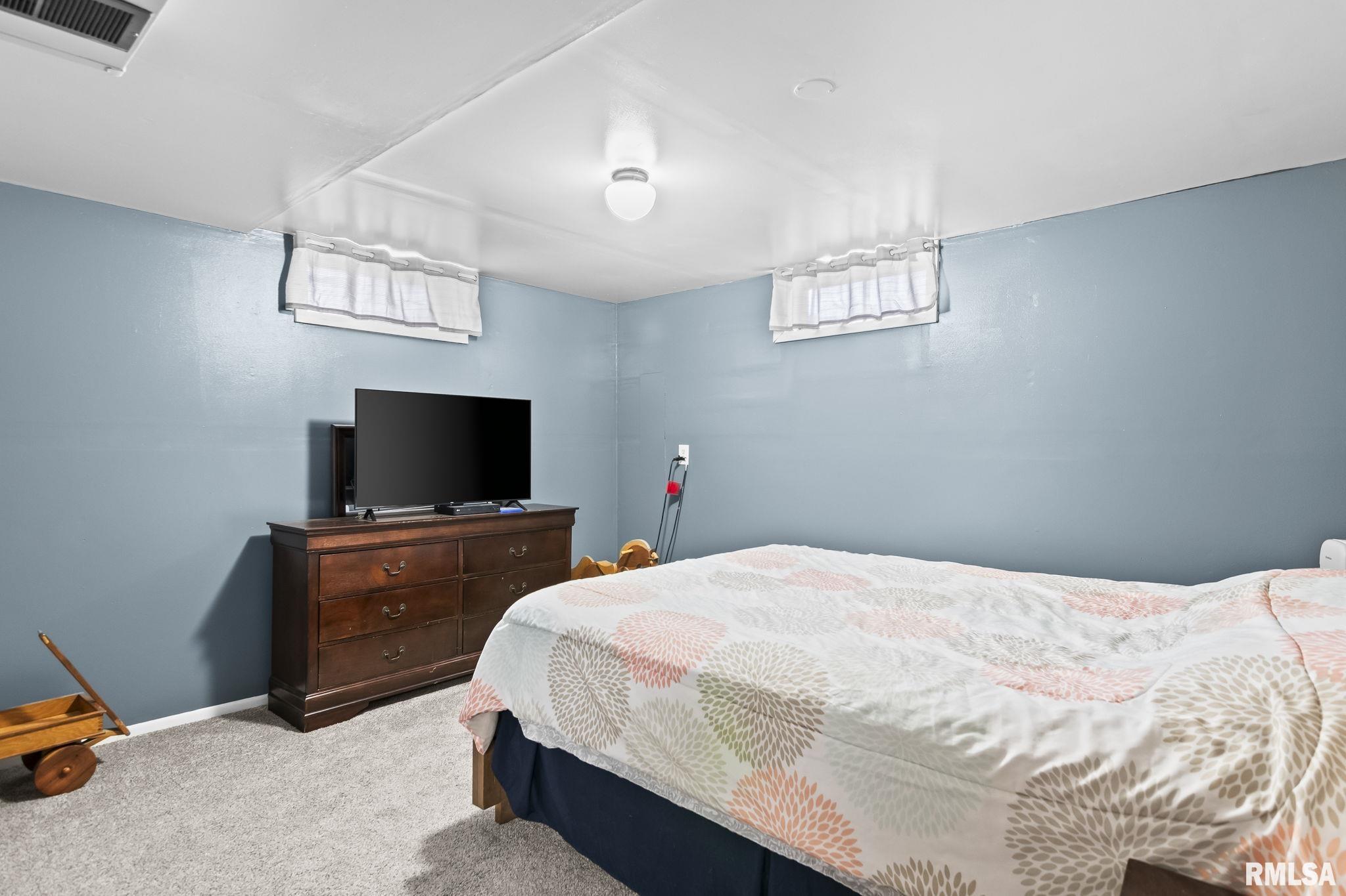 2612 Sandgate Road Springfield, IL 62702 - Photo 19 of 26 Gallery Image 19