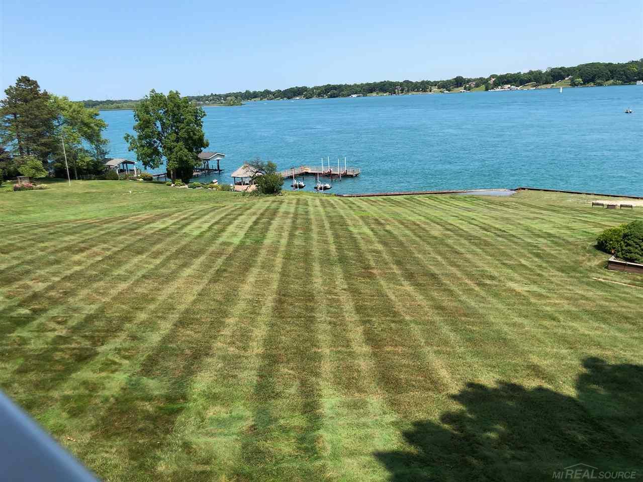 1501 River Road, Unit 202 St. Clair, MI 48079 - Photo 61 of 95 Riverfront Common Grounds