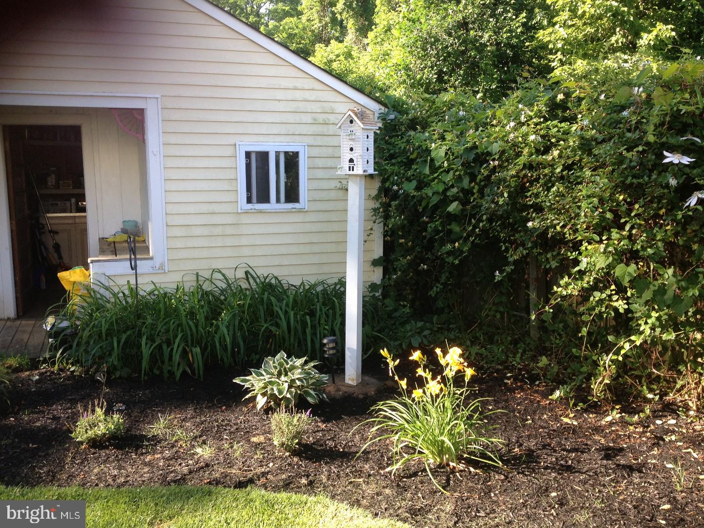 271 Main Street Hamilton, NJ 08620 - Photo 19 of 24