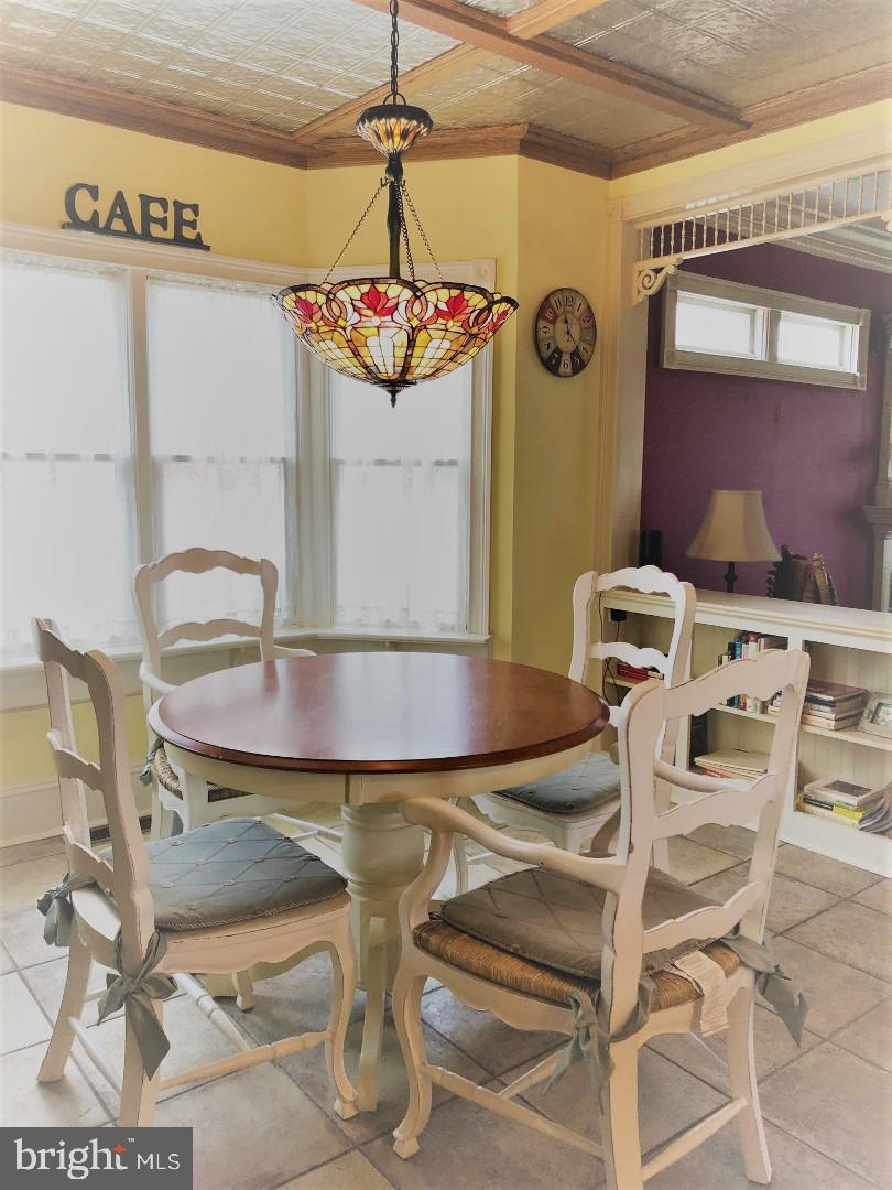 271 Main Street Hamilton, NJ 08620 - Photo 5 of 24