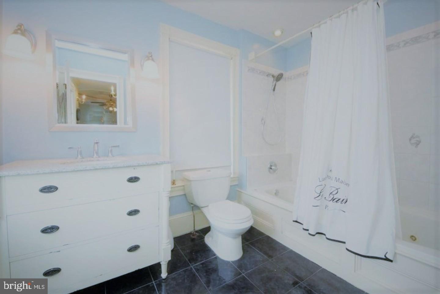 271 Main Street Hamilton, NJ 08620 - Photo 9 of 24